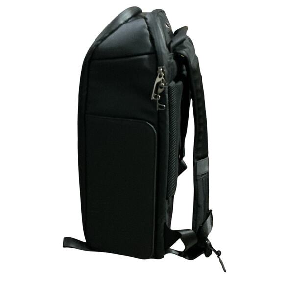 Korin Anti-Theft Laptop Backpack with Lock USB Port Fits 16” Black - Picture 12 of 15